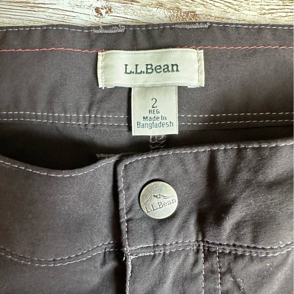 L.L. Bean Women’s Cresta Trail Hiking Pants | size 2 | 503650 | EUC - Picture 5 of 8